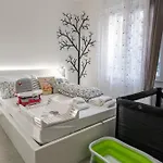 Fornaci 2 Rivieraholiday פייטרה ליגורה